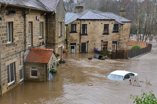 One in six properties in England will be affected by flood risk by 2050, study suggests