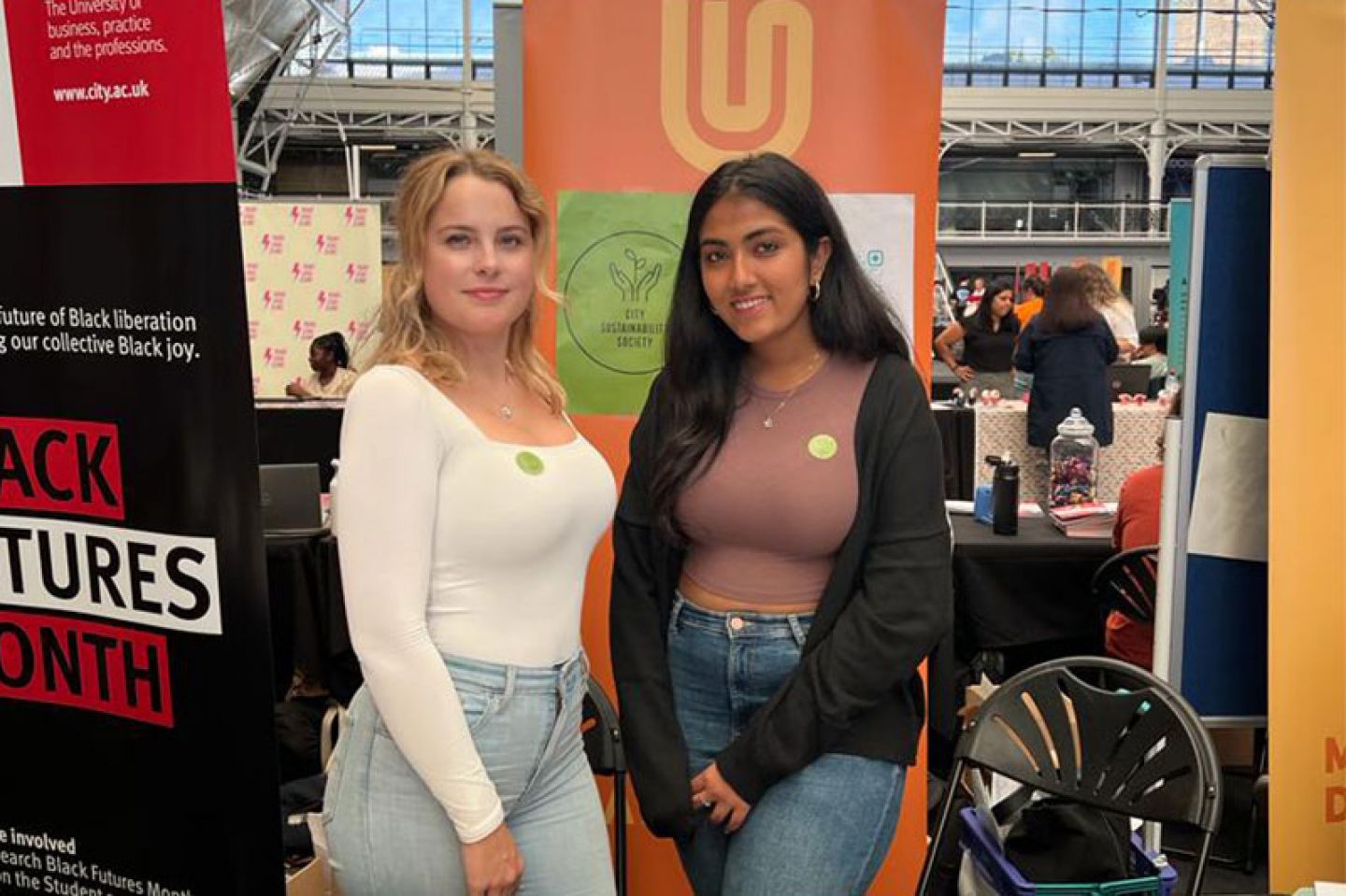 City Sustainability Society Co-Presidents at the Student Society Fair in Welcome Week. Left: Danielle Arbeiter (LLB in Law). Right: Ananya Pahwa (BSc in Business Management).