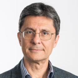 Photo of Professor Andreas Kappos