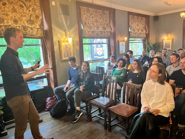 Dr Ruben van Werven discusses his research at the Artillery Arms pubs at the Pint of Science festival