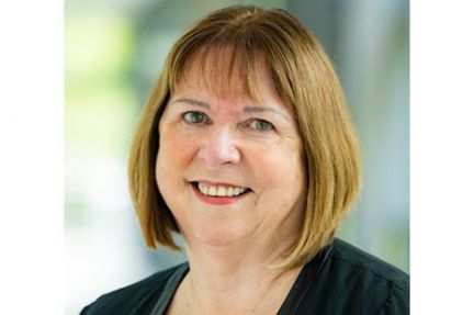 Professor Dame Wendy Hall is the recipient of the 2023 ‘STEM Alumni Distinguished Award’