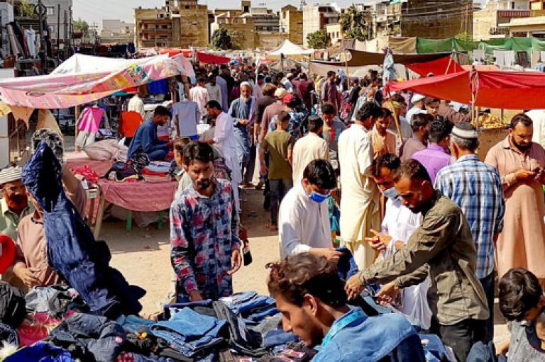 Karachi market scene