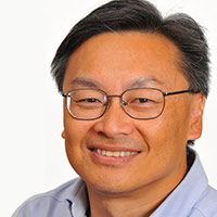 Professor Thomas Chen