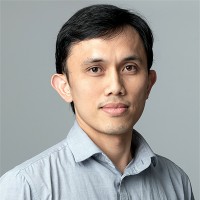 Dr Dian Kusuma